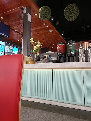 Opinii despre Rosso Pizza Pasaati, Kotka în Kotka - Ravintola-ala