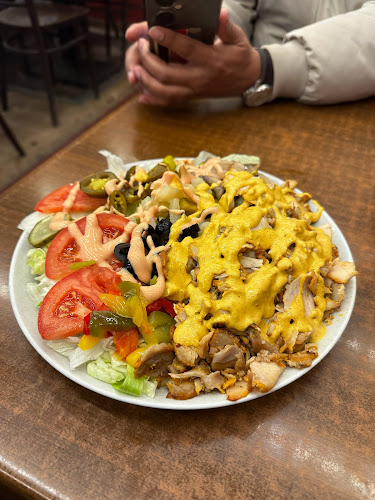 Day to Day Pizza & Kebab - Ravintola-ala