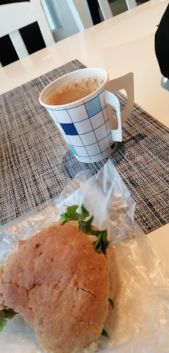 Ugin Pullapirjot - Ravintola-ala