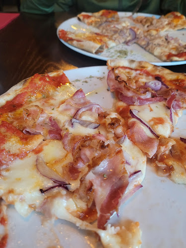 Opinii despre Pizzeria Basilikò în Tampere - Ravintola-ala