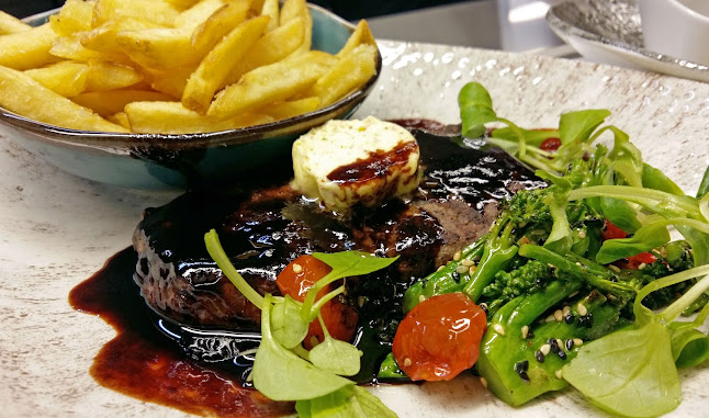 Comentarii opinii despre Hesperia Restaurant & Bar