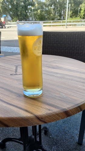 Comentarii opinii despre Olutravintola Pikkulintu Puotila