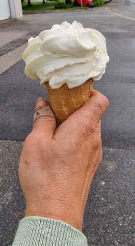 Opinii despre Vammalan Torin Jäätelökioski în Sastamala - Ravintola-ala