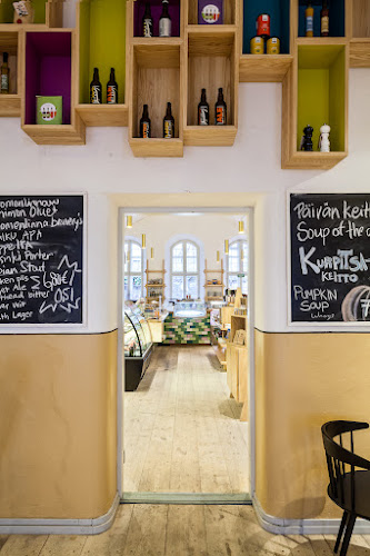 Comentarii opinii despre Viaporin Deli & Café