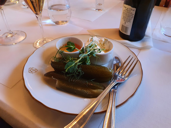 Ravintola Kolme Kruunua - Ravintola-ala