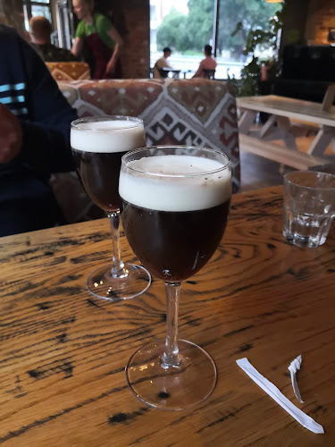 Public House Huurre - Ravintola-ala