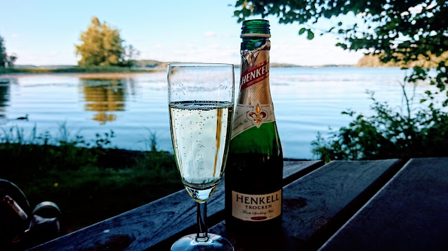 Sunnanlidintie 33, 08700 Lohja