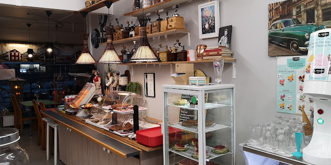 Kahvila Retro - Ravintola-ala