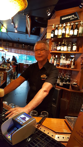 Wanha Mestari Phone number