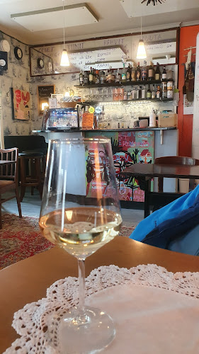 Opinii despre Pikku-Vallila în Helsinki - Ravintola-ala