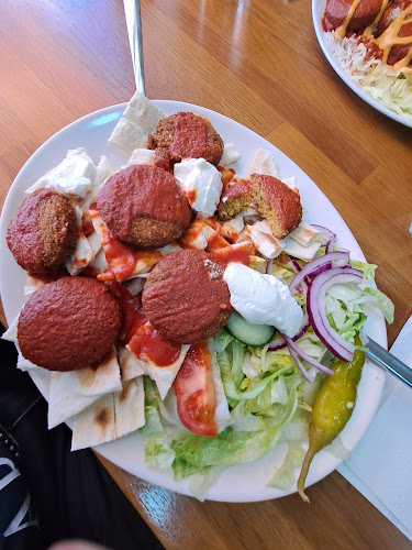 Rhodos Kebab - Ravintola-ala