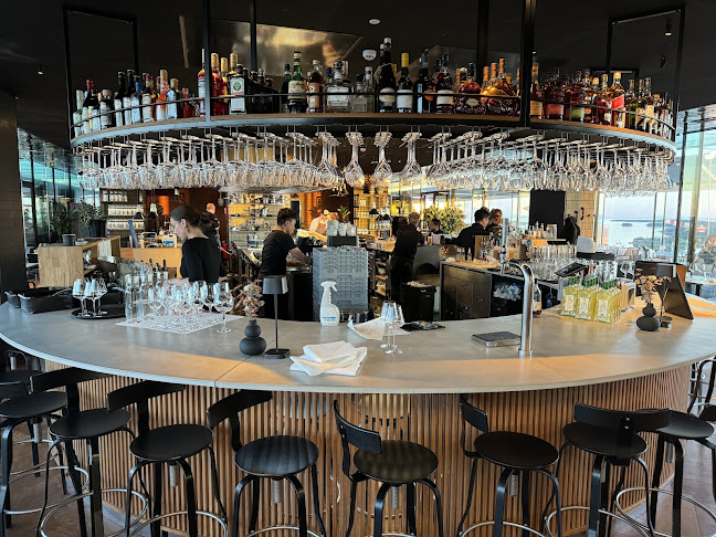 Restaurant Lucy in the Sky Phone number