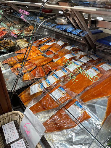 Kalakauppa Åvalls E. Eriksson - Ravintola-ala