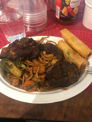 Nem Nem - Ravintola-ala