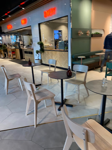 Friends & Brgrs Iso Omena - Ravintola-ala