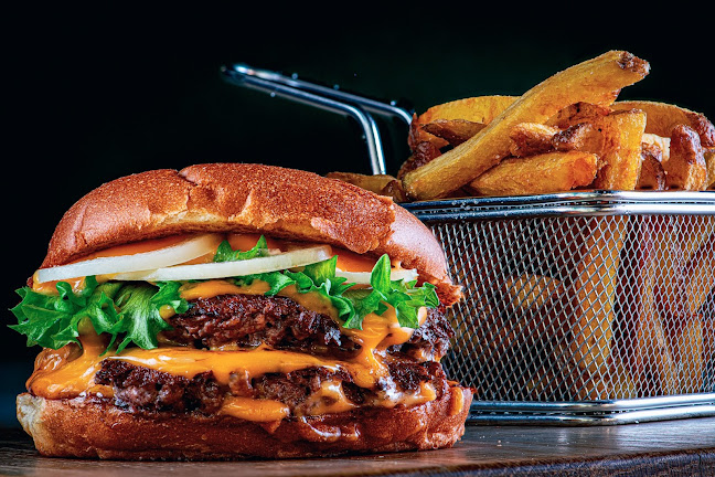 Friends & Brgrs Iso Omena