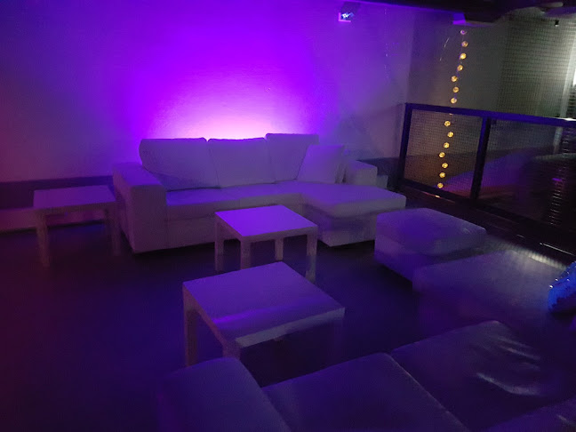 Sound Factory Bar & Nightclub - Ravintola-ala