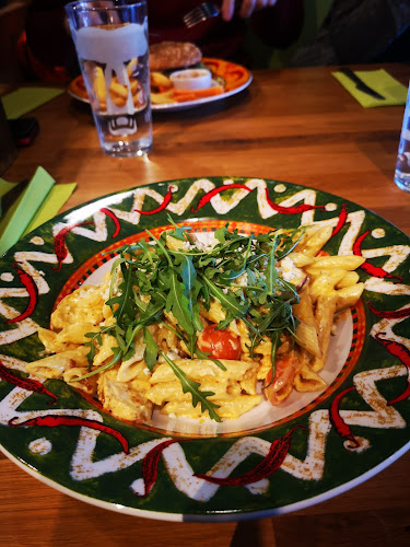 Hullu Poni - Ravintola-ala