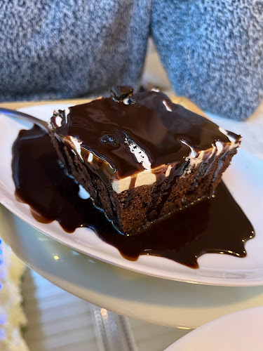 Riyo Cafe - Ravintola-ala