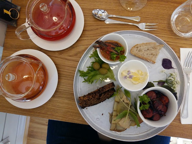 Comentarii opinii despre TeaHouse of Wehmais