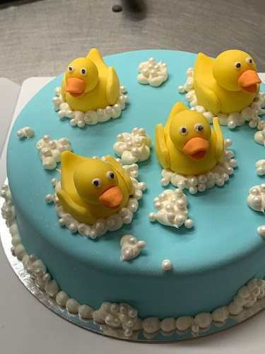 Savonlinnan Herkku Pekka Pullapuoti Oy - Ravintola-ala