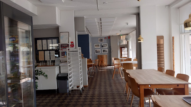 https://www.kuironleipomo.fi/