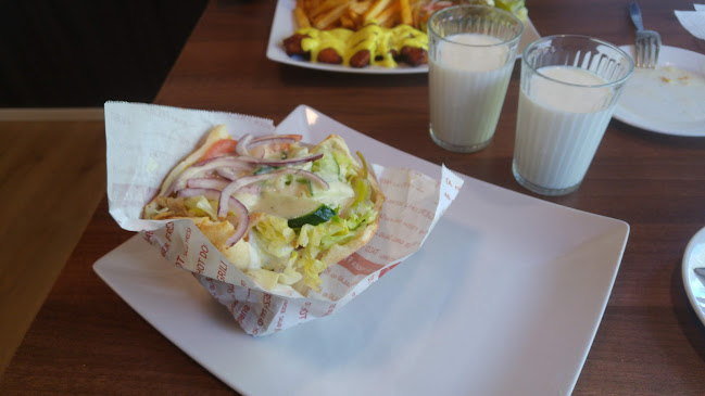 Akaan Kebab Pizza - Ravintola-ala