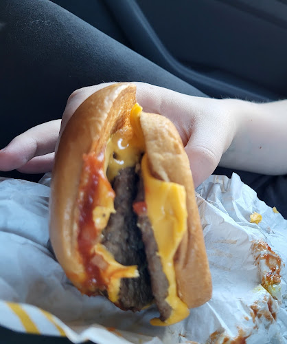 McDonald's Helsinki Pukinmäki - Ravintola-ala