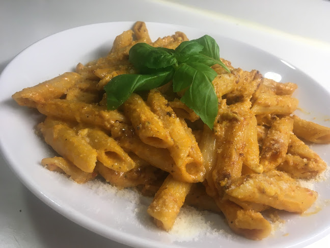 Comentarii opinii despre Dapino's Pizza Cafe