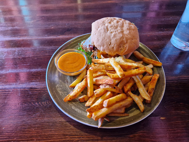 Pancho Villa Tampere, Kaukajärvi - Ravintola-ala