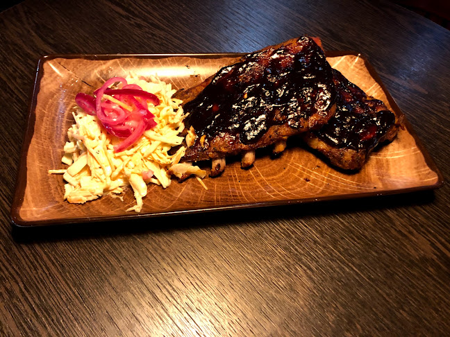 Comentarii opinii despre Sali Sports & Grill