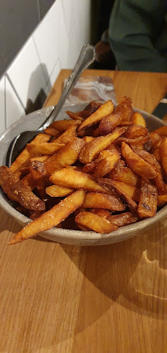 Pohjoisesplanadi 17, 00170 Helsinki