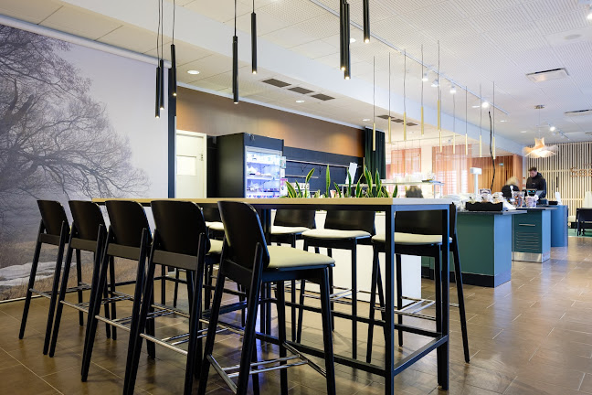 Juvenes Ravintola Saarni - Ravintola-ala