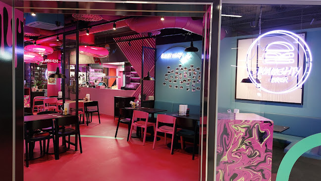 https://naughtybrgr.com/restaurant/oulu/