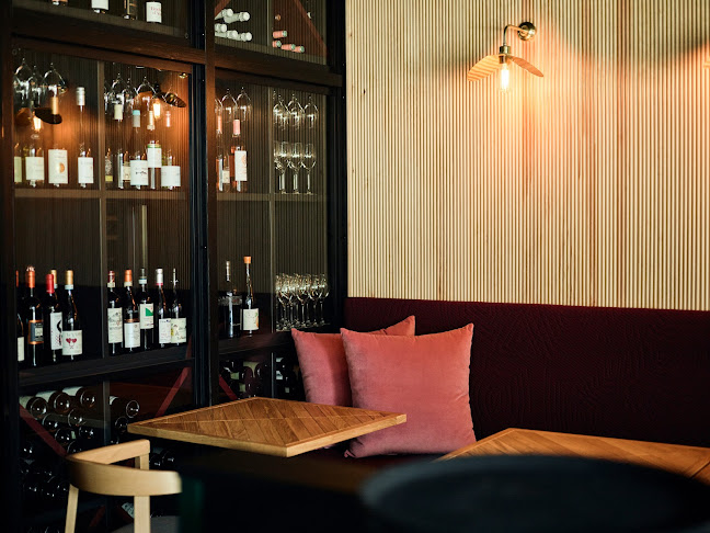 Gustav Kitchen & Bar