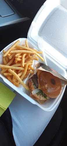 Opinii despre Auto-Grilli Majakka în Kemijärvi - Ravintola-ala