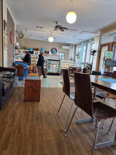 Comentarii opinii despre Aarla