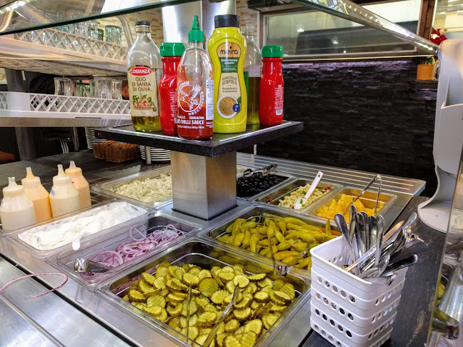 Puistokadun Kebab Pizzeria- Aito Döner