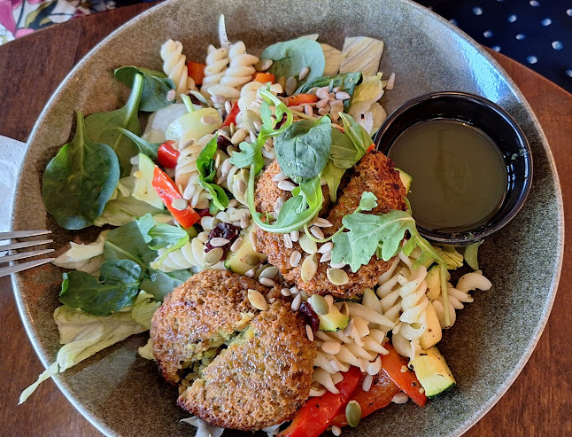 Comentarii opinii despre Kulmakonditoria Järvenpää - UUSI OSOITE!