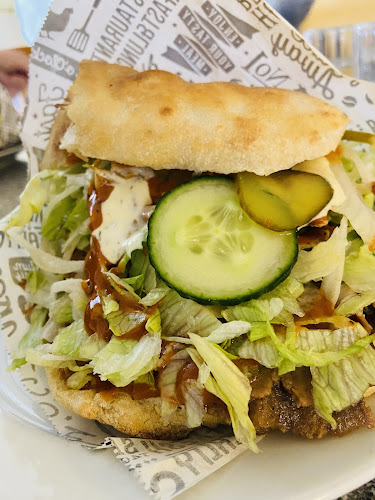 Opinii despre Iskender Kebab Pizzeria în Varkaus - Ravintola-ala