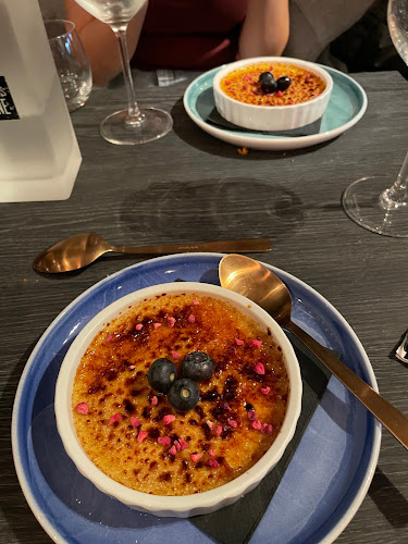 Comentarii opinii despre Burgers & Wine