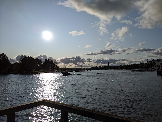 Helsingin Jäätelötehdas, Kompassitori