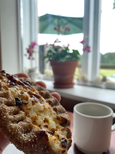 Opinii despre Maatilamatkailu ja pitopalvelu Hertta în Äitsaari - Ravintola-ala