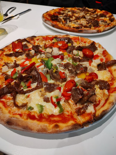 Ristorante & Pizzeria La Strada - Vaasa