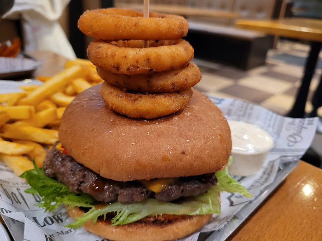 Da Max - Ravintola-ala