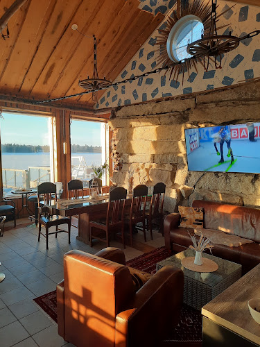 Sininen Hetki. Majoitus- ja ravitsemusliike, sauna ja kokoustilat meren äärellä. - Kaskinen