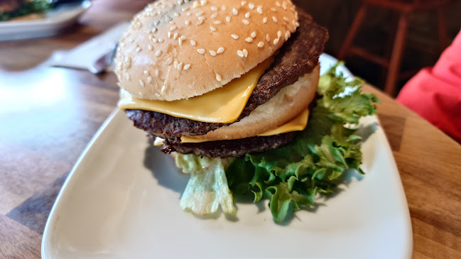 Jussin Baari - Ravintola-ala