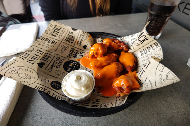 Comentarii opinii despre MEXICALI - Mexican & Californian Kitchen-