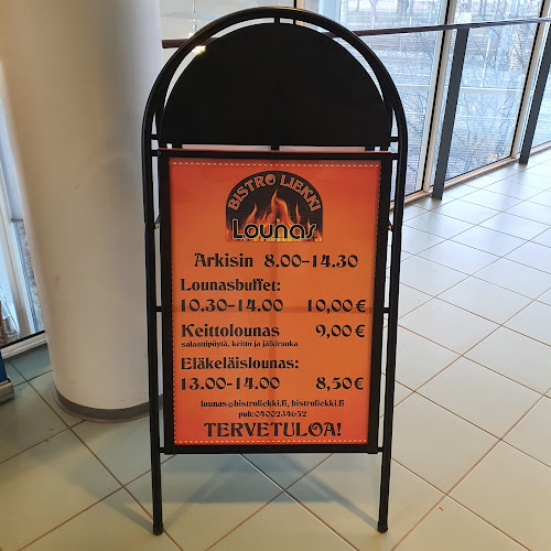 Opinii despre Bistro Liekki Vernissakatu în Vantaa - Ravintola-ala