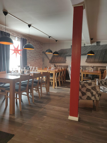 http://pihlajanpizzatalo.fi/